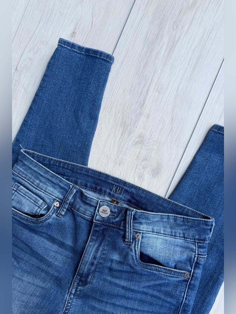 Kut from the Kloth Blue High Rise Skinny Jeans 4R Minimalist Y2K Baddie Mobwife - Picture 3 of 10